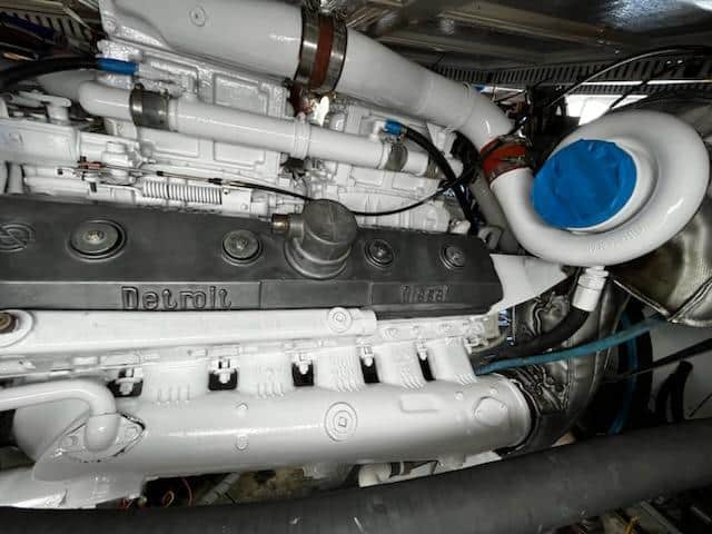 55' Hatteras Detroit Diesel 12V71