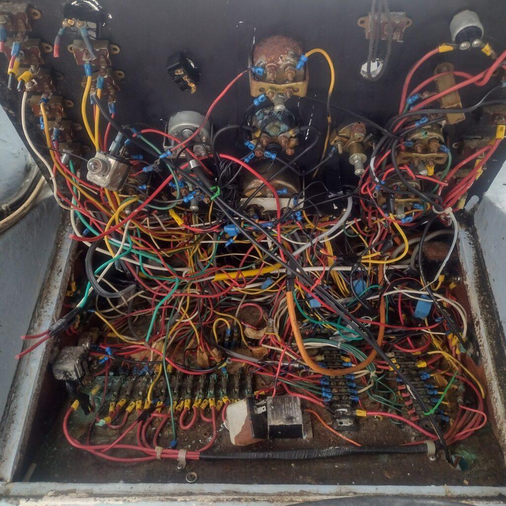 Disorganized and aged marine engine wiring before restoration on Detroit Diesel 671 commercial lobster boat in Santa Barbara serviced by 805 Marine Diesel Mechanic