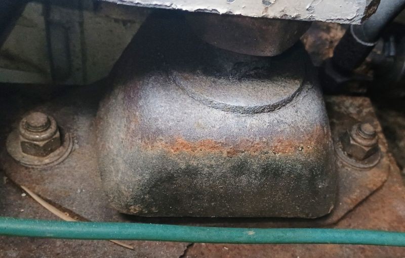 Volvo Penta TAMD63PA Engine Mounts